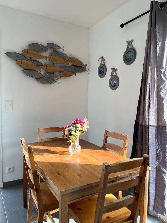Maison Eugenie Arena, Gendarmerie, Rocade 불리악 외부 사진