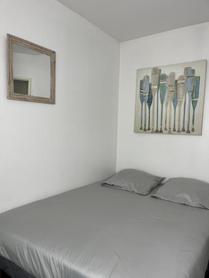 Maison Eugenie Arena, Gendarmerie, Rocade 불리악 외부 사진